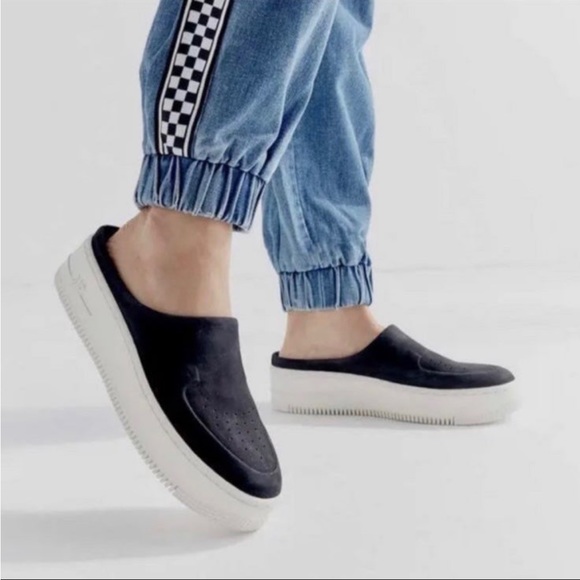 NWT 🍭 Rare Nike Air Force 1 Lovers XX Cinder Black 10.5W - Picture 1 of 7